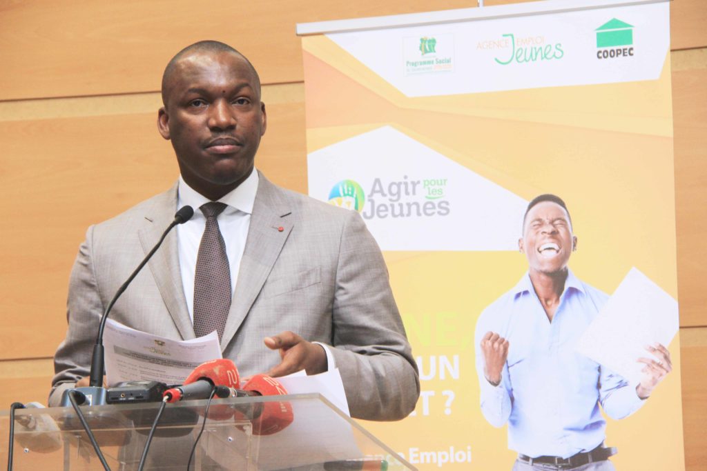 Ministre Mamadou Touré - AGIR pour les jeunes