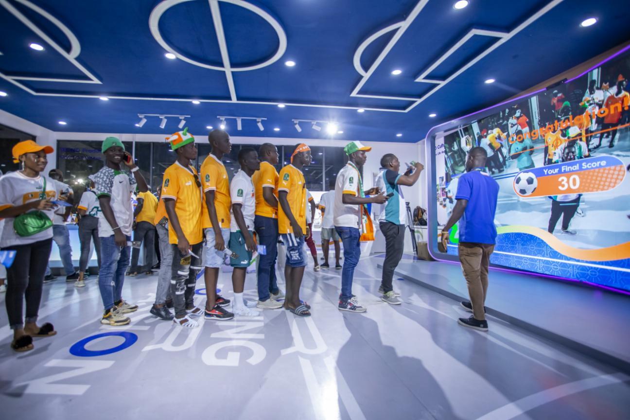 TECNO Pop-Up Stores